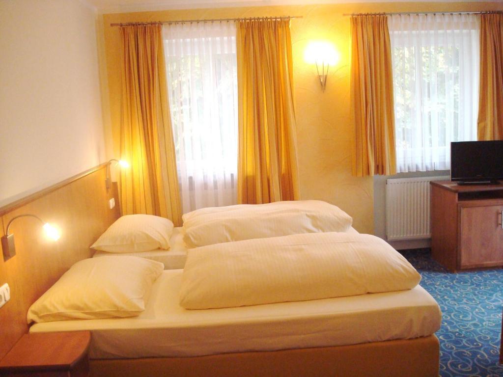 Hotel Gasthof Seefelder Hof Diessen am Ammersee Ruang foto
